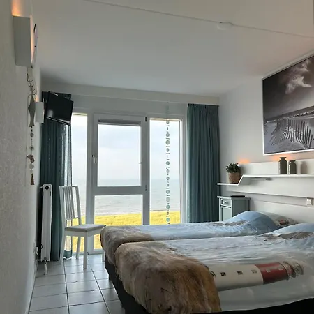 Atlantis Met Zeezicht * Egmond aan Zee