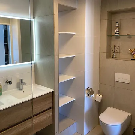 Atlantis Met Zeezicht Apartman