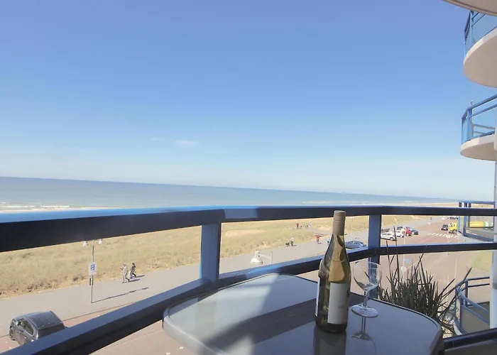 Apartment Atlantis Met Zeezicht